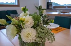 Blumenstrauss im Pflegeheim